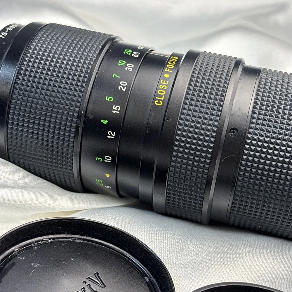 Vintage Vivitar Macro Focusing Zoom Camera‎ Lens 75-205mm 1:3.8  58mm Japan
